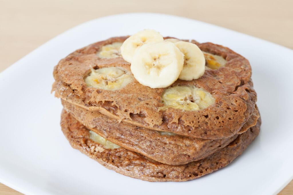 Banana Oatmeal Pancakes